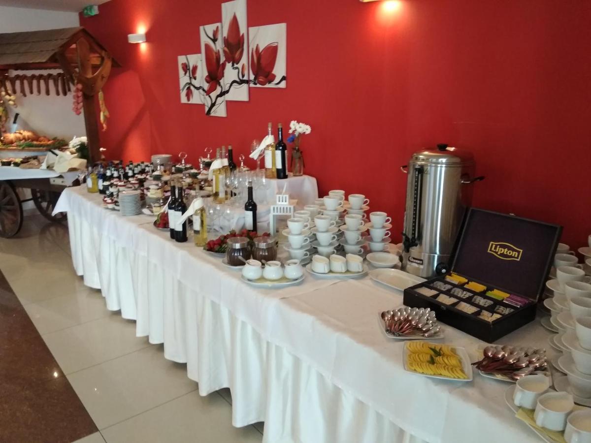 Hotel Kaprys Swidnik  Ngoại thất bức ảnh